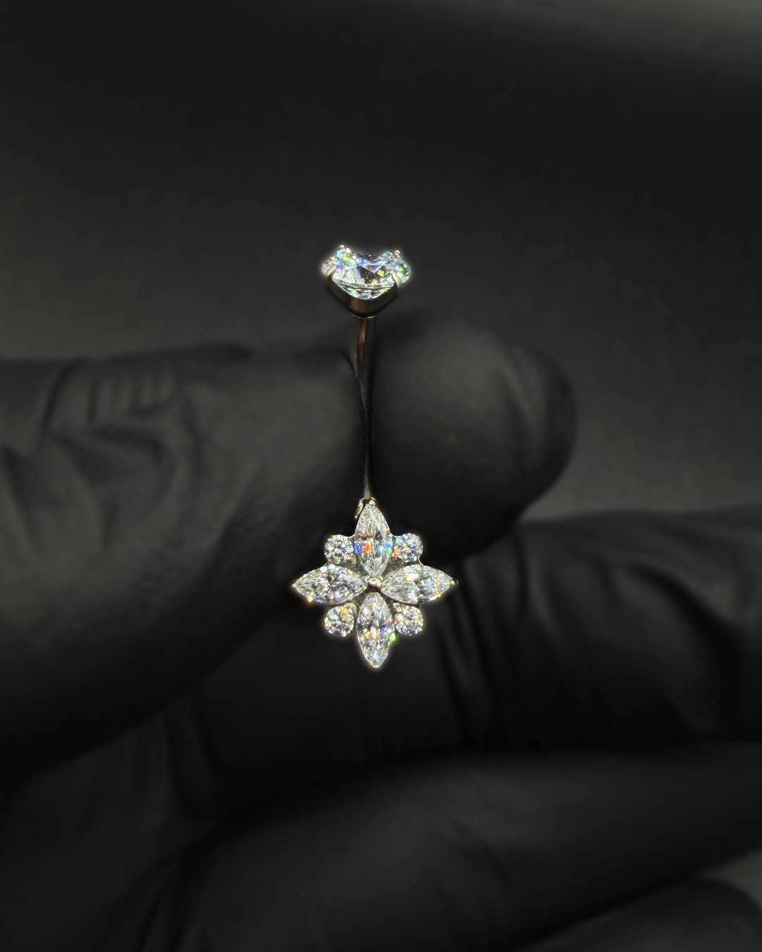 Piercing buric cu cristale 